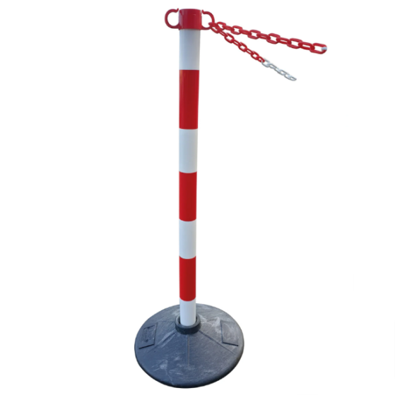 4 Red/ white posts with 6 metres red/white chain